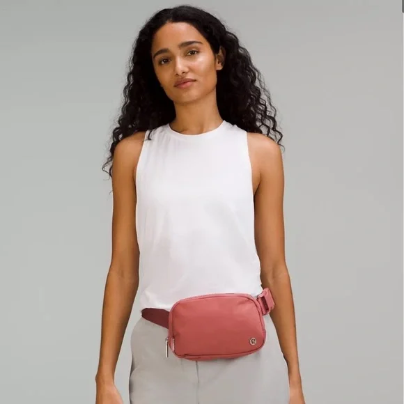 NWT Lululemon Athletica Everywhere Belt Bag in Brier Rose